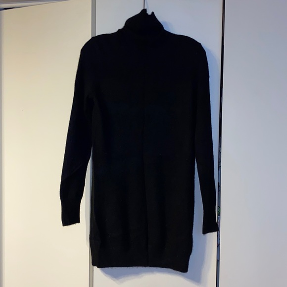 Equipment Sweaters - Equipment Cashmere Sweater (Dress)